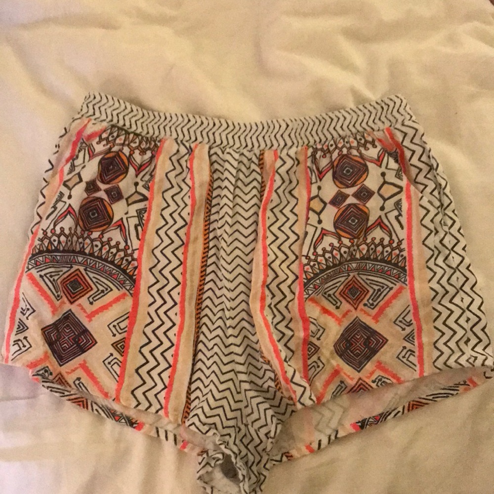 Flowery shorts